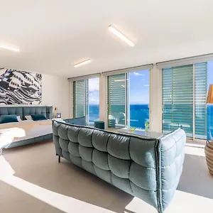 https://barreirinha-suite-top-floor.madeira-islandshotels.com